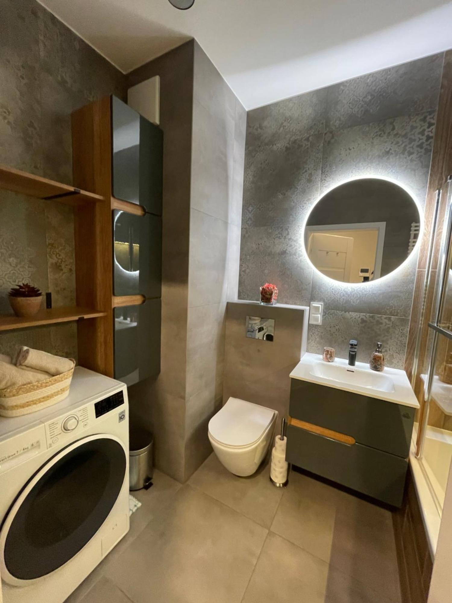 Essence Lux Apartment, Free Parking, Self Check-In 24H Poznań Extérieur photo