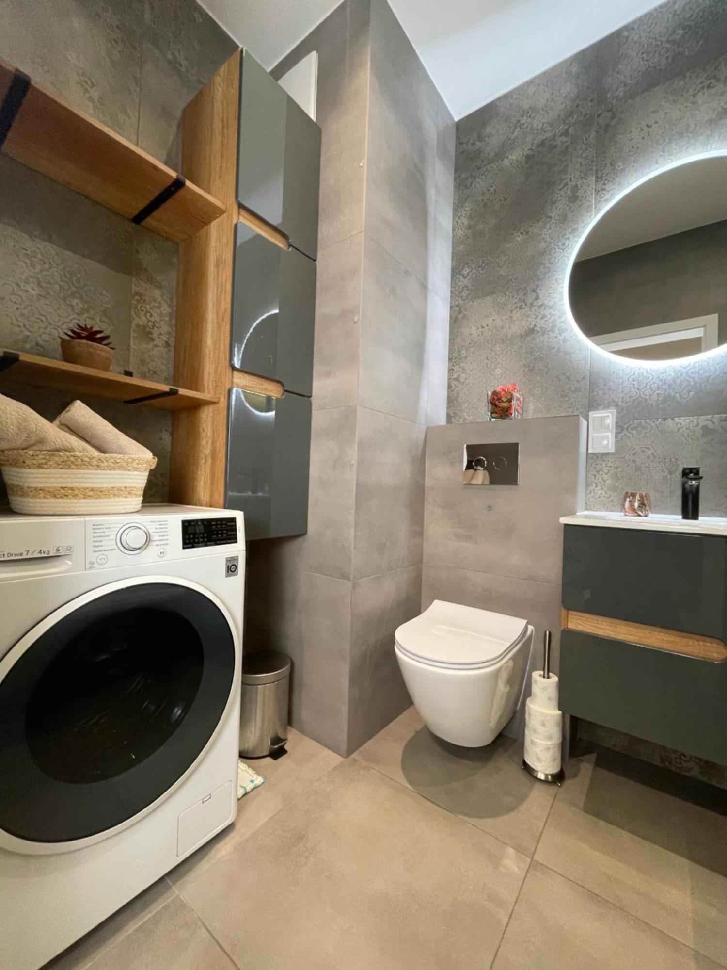 Essence Lux Apartment, Free Parking, Self Check-In 24H Poznań Extérieur photo